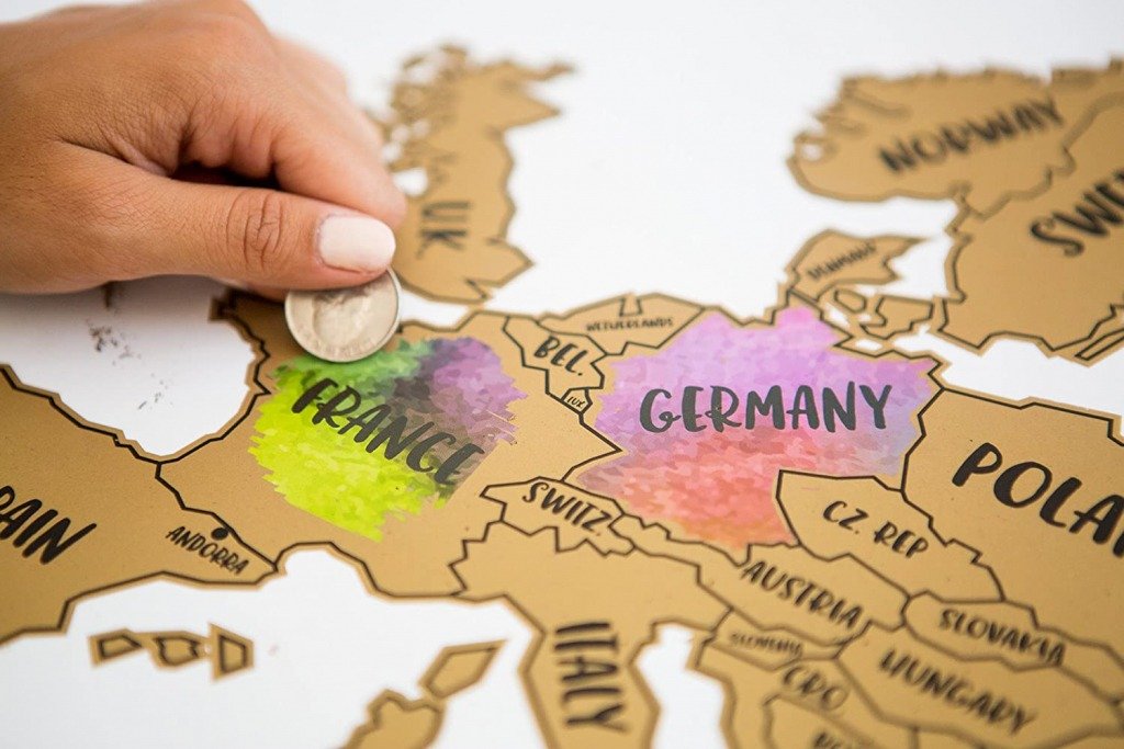 scratch off map | Holiday Gift Guide for the Traveler in Your Life