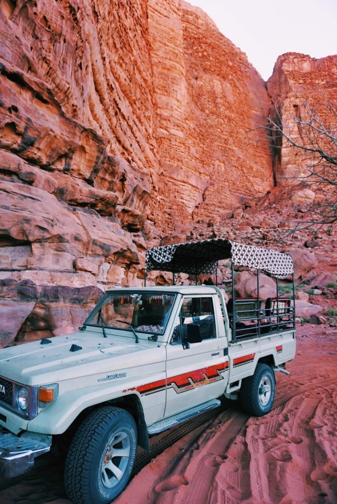 camping in Petra