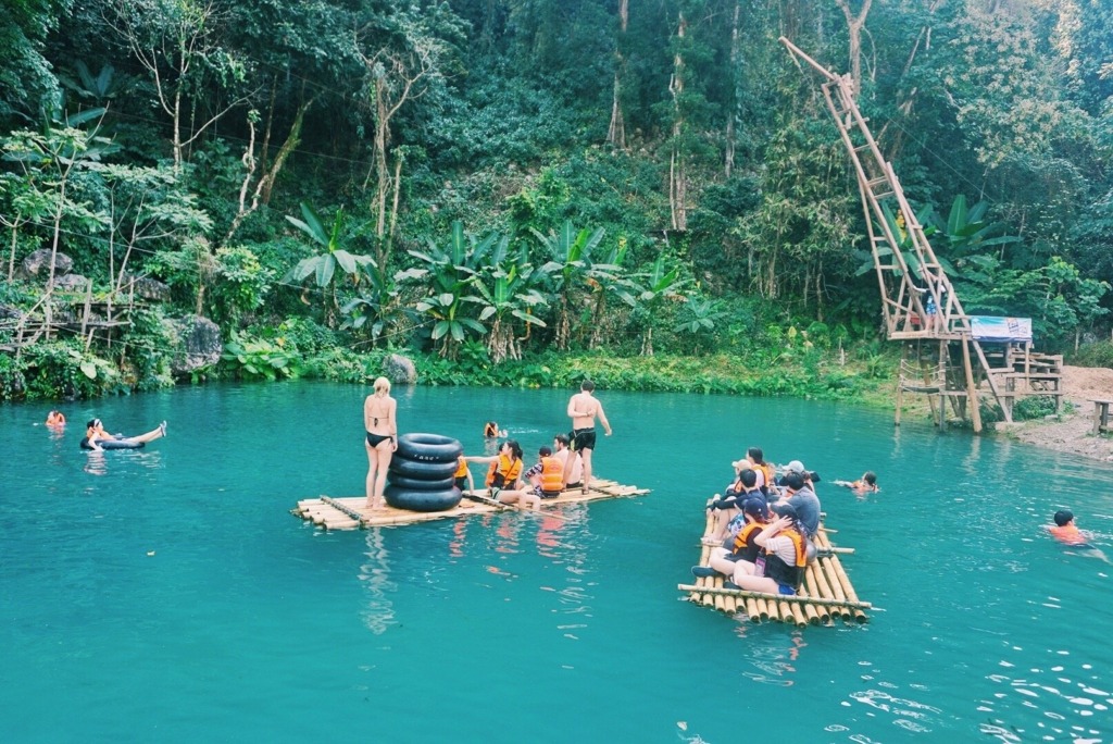 Diaries Around the World: Laos