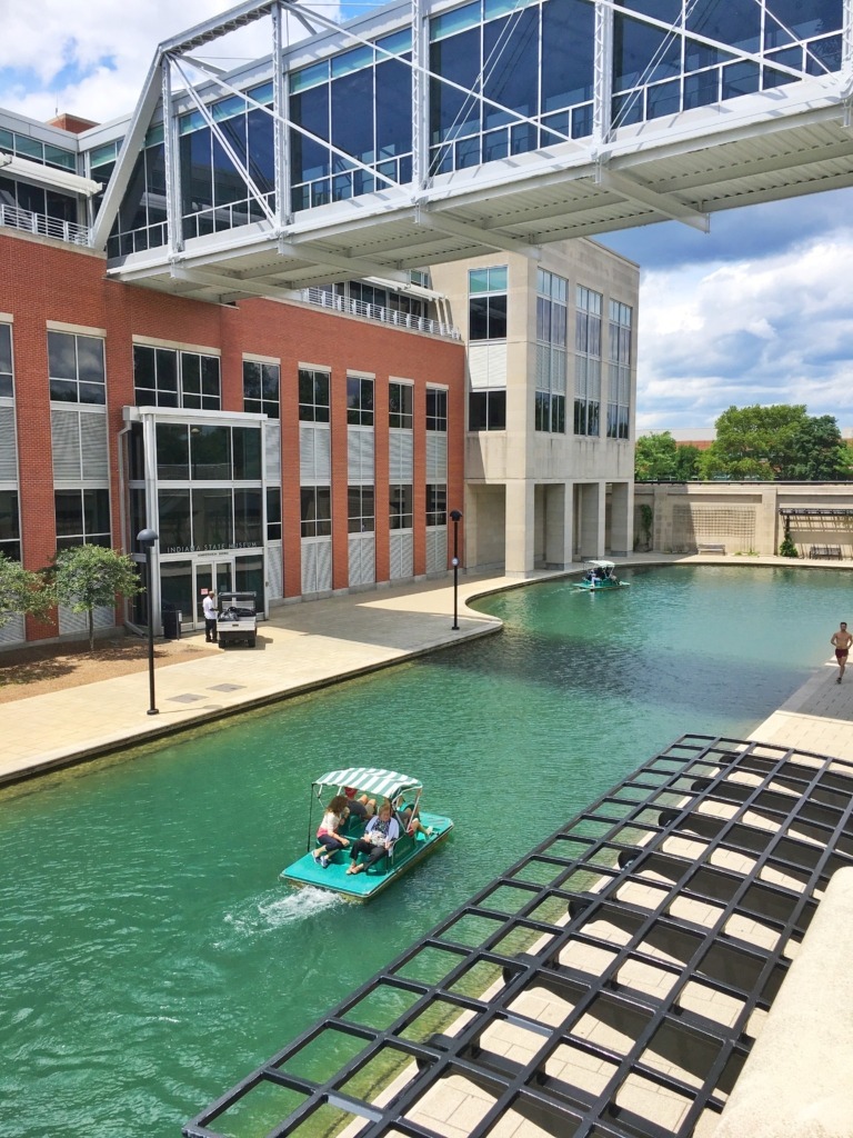 Paddle in the Canal District