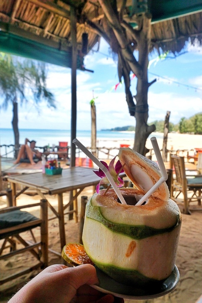 KOH LANTA food and drink