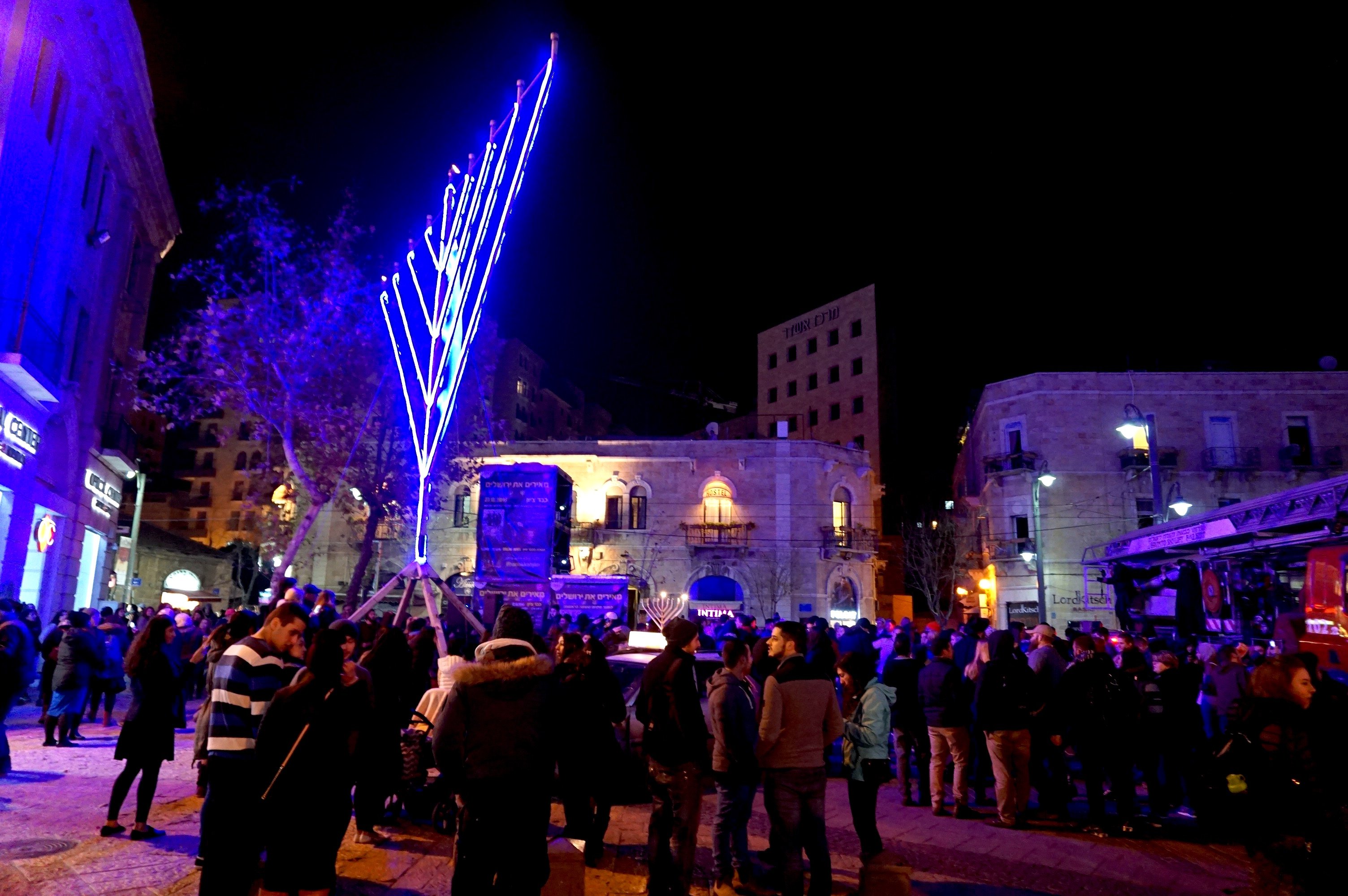 Mahane Yehuda night market