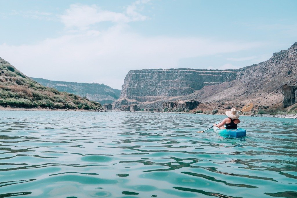 A Guide to Kayaking to Shoshone Falls | Fun Facts About Idaho