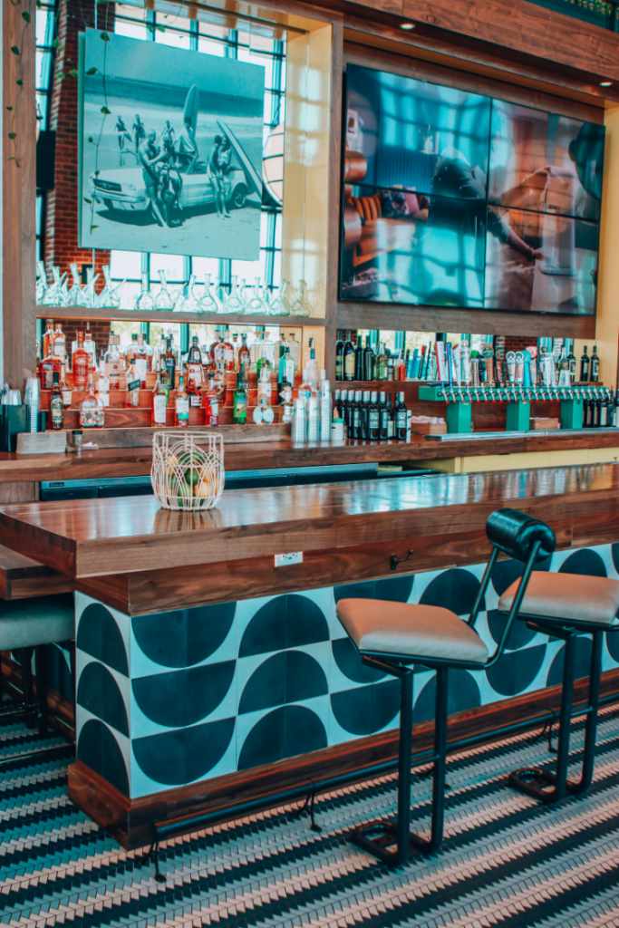 PIN TEMPLATE MASTER Tupelo hotel review bar counter