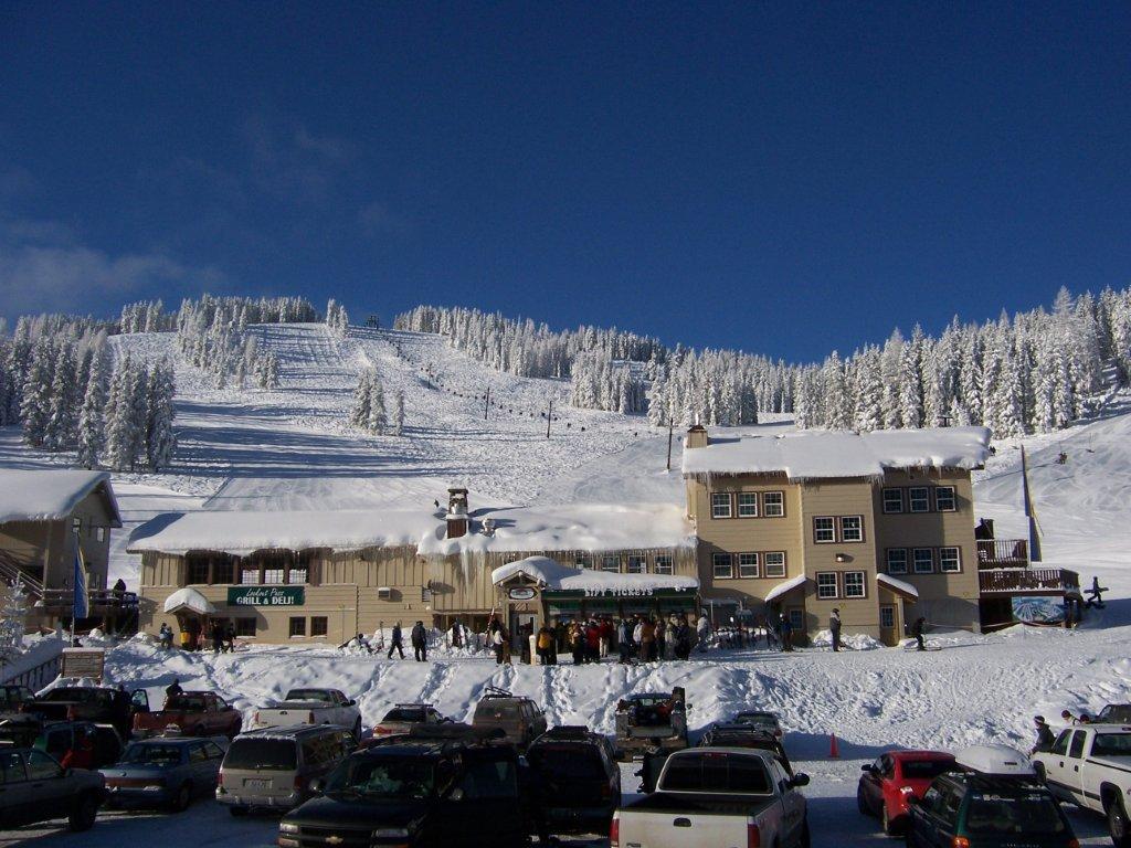 Lookout Pass Lodge