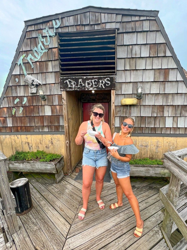 Dive Bars 4 25+ Things to Do in Mobile, Alabama