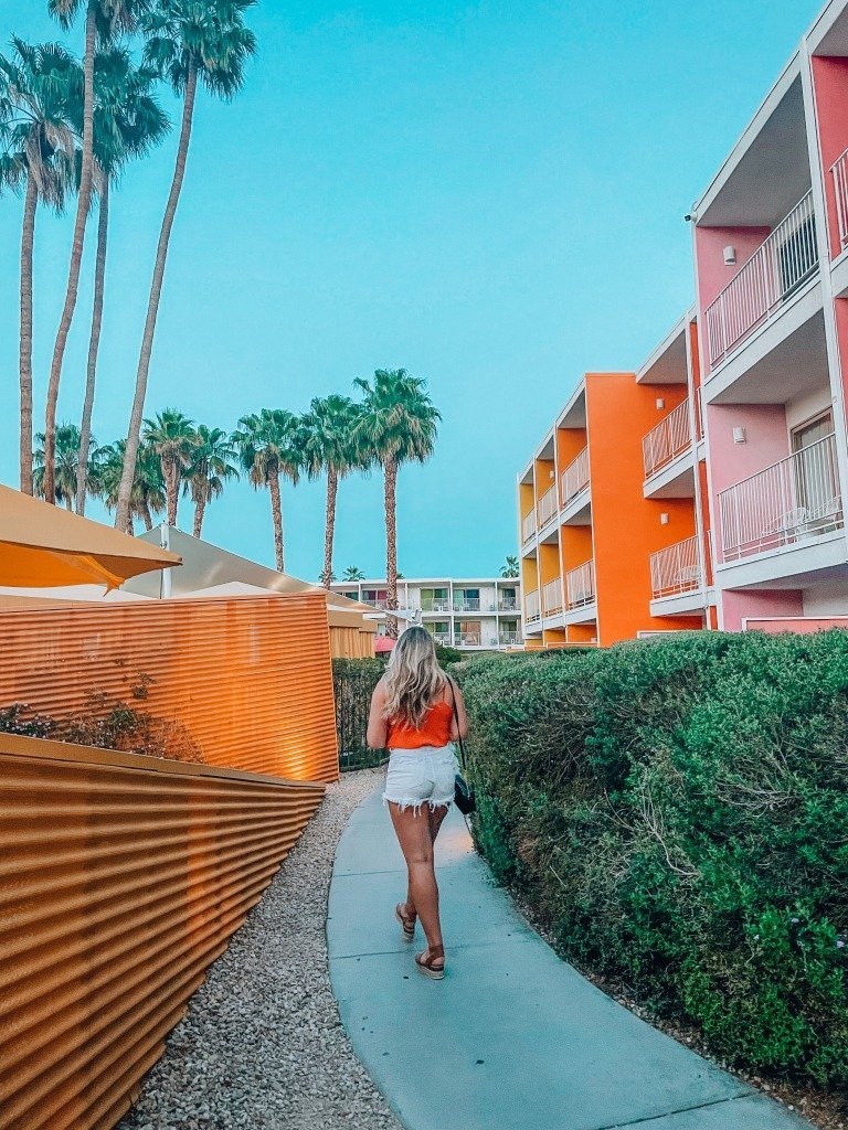 Palm Springs Bachelorette Party Weekend Getaway ⋆ Ruffled