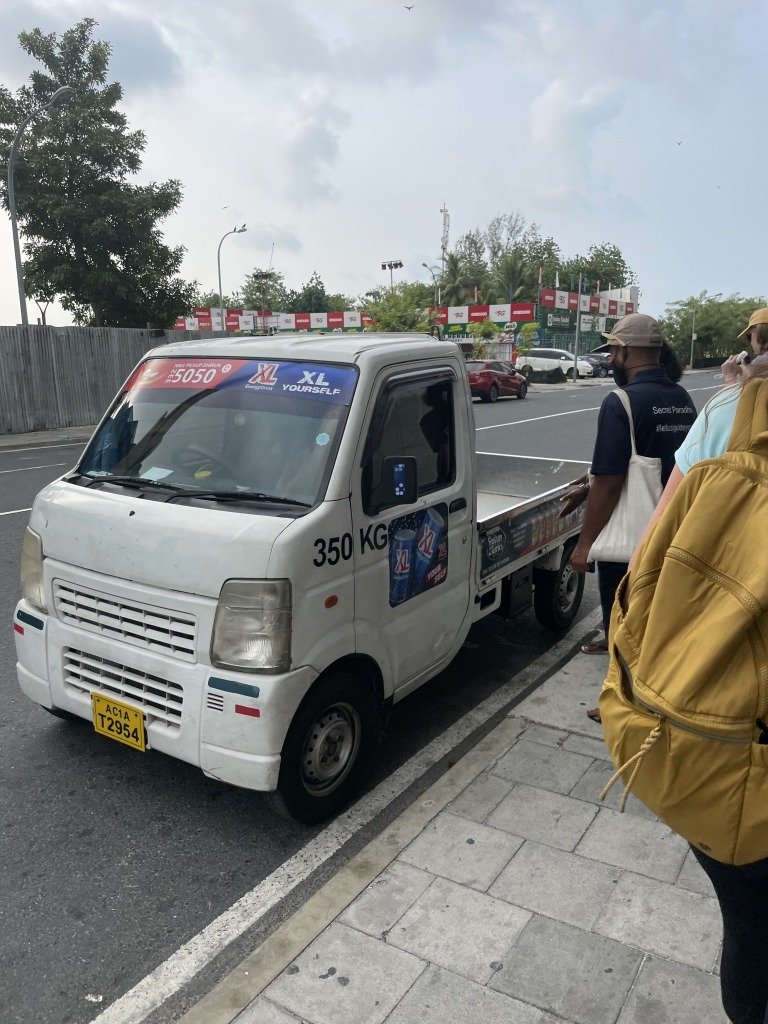 Taxi_Male How to Spend One Day in Malé, Maldives