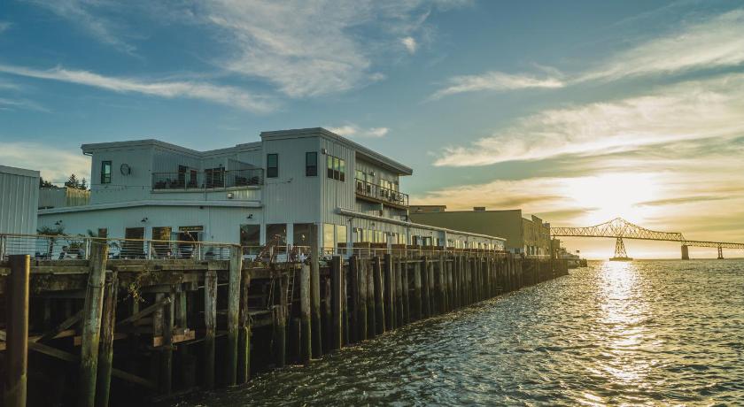 Bowline Hotel Bowline Hotel