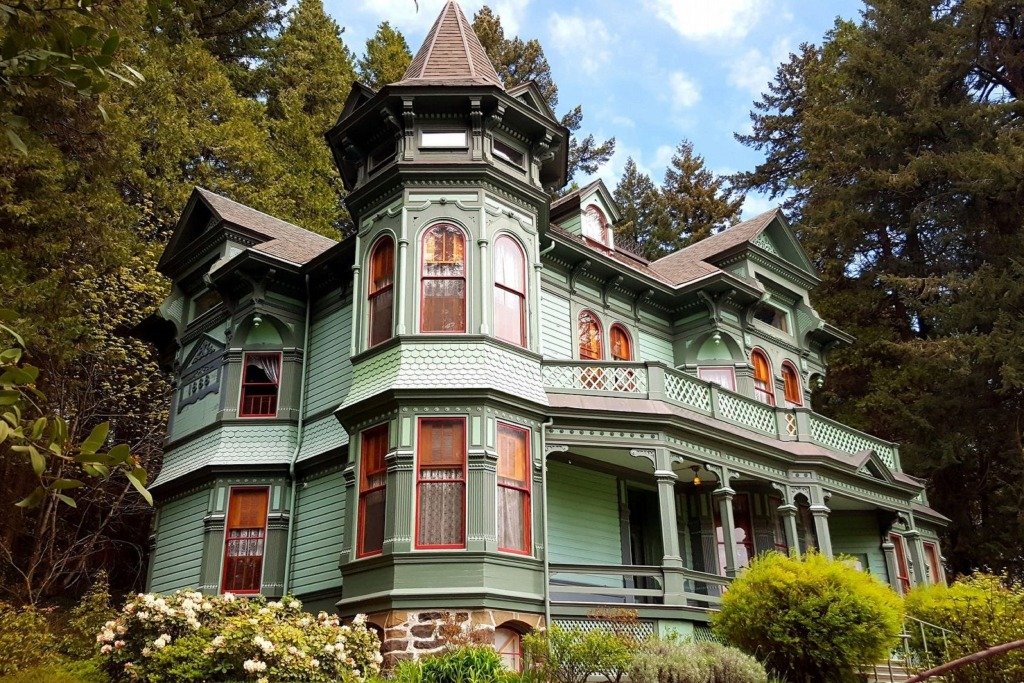 Shelton McMurphey Johnson House