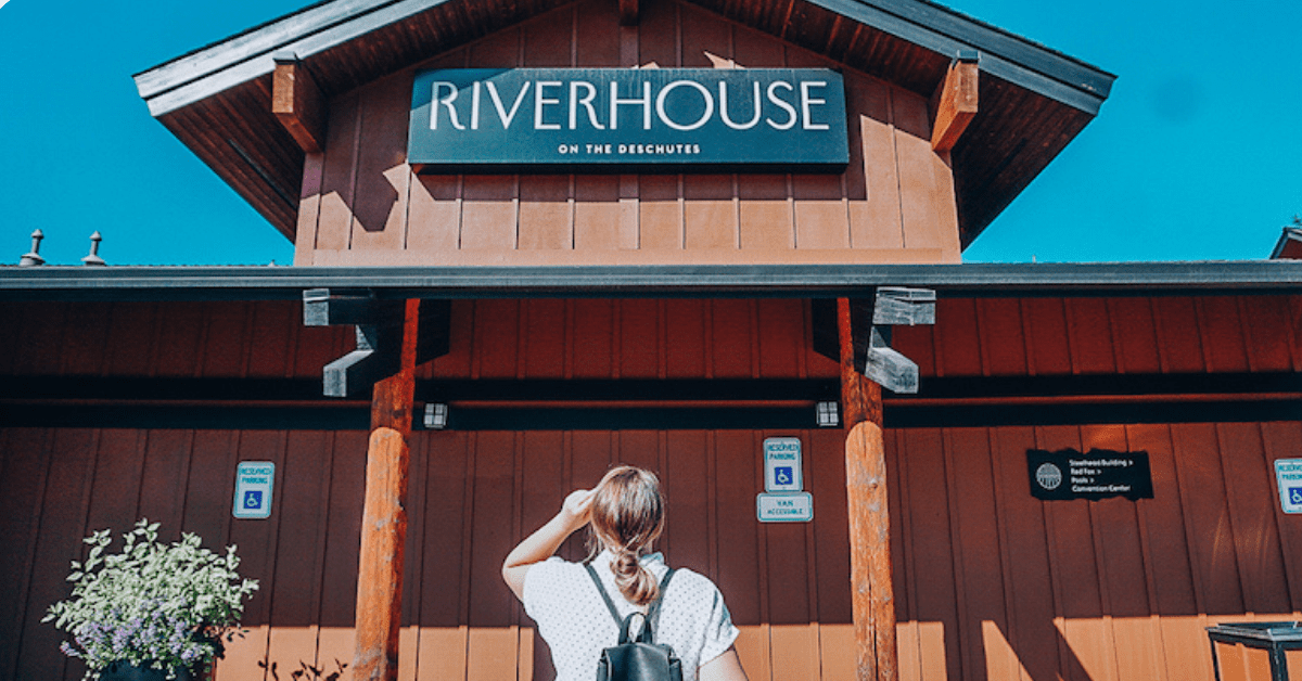 Where to Stay in Bend, Oregon: Riverhouse on the Deschutes