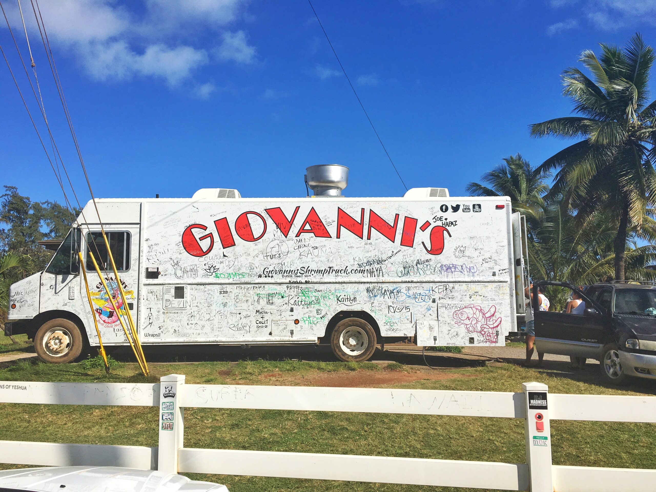 Island Snow Shave Ice Traveling Solo in Oahu with the Lokely App | Traveling Spud