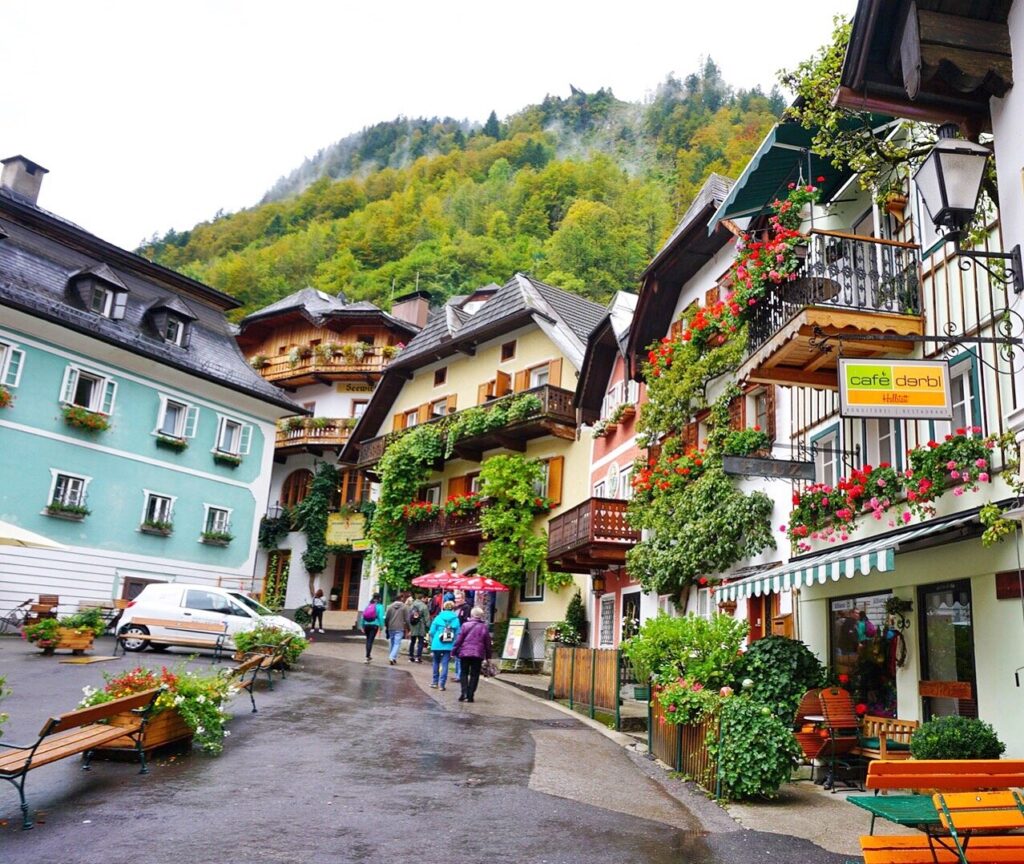 Hallstatt Austria: 8 Reasons to Visit Soon