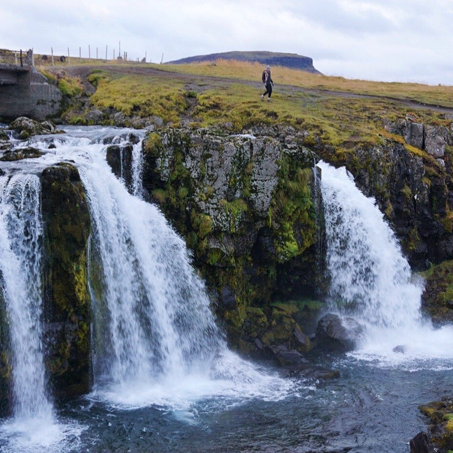 Kirkjufellsfoss waterfalls Kirkjufellsfoss waterfalls