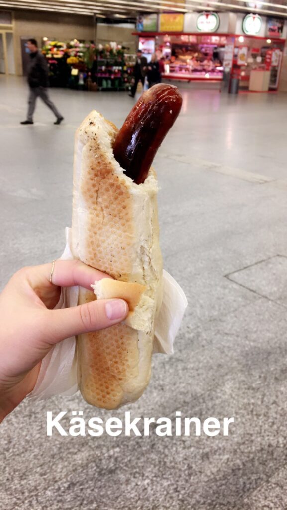 Käiserkrainer Diaries From Around the World: 1 Month