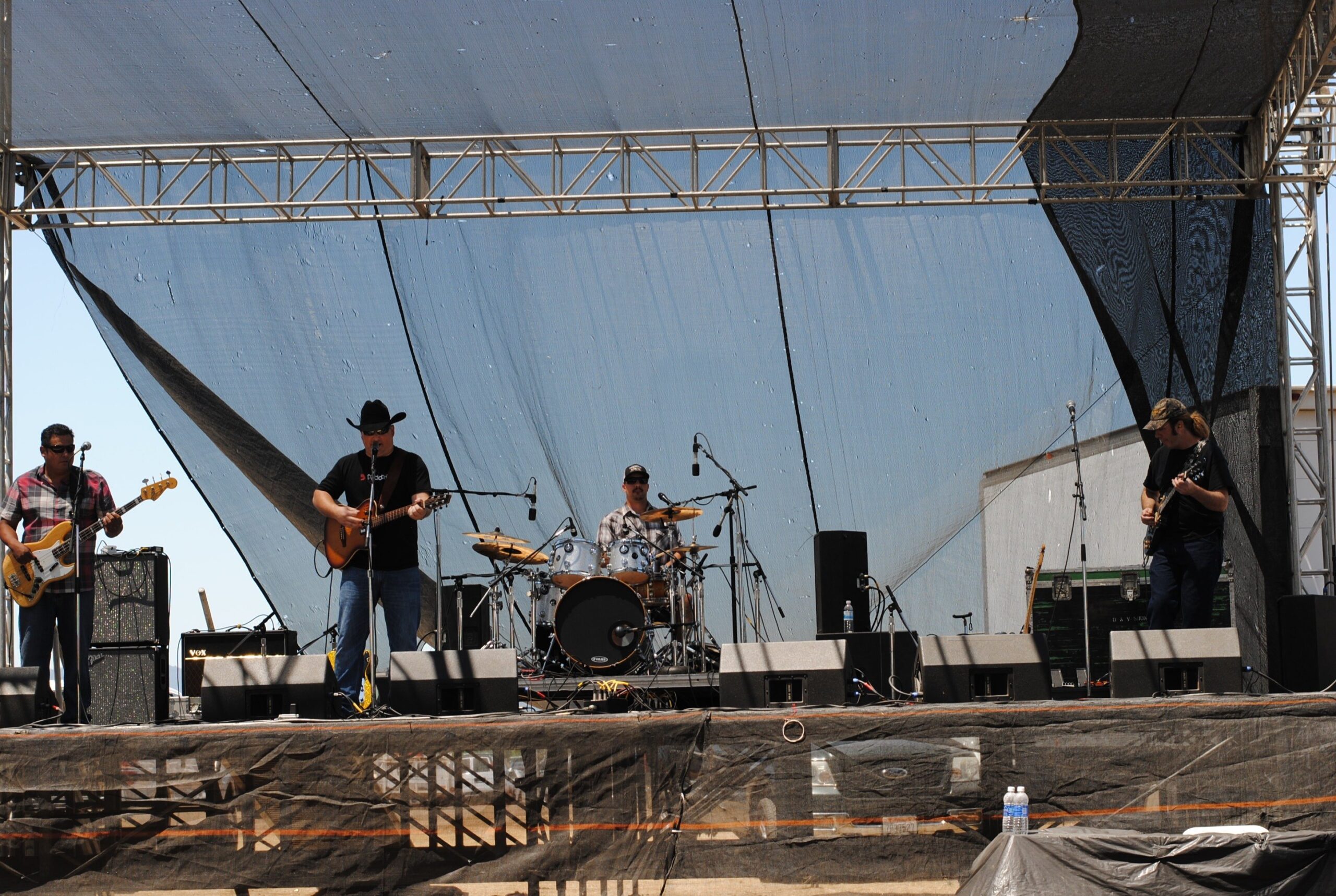 live band live band
