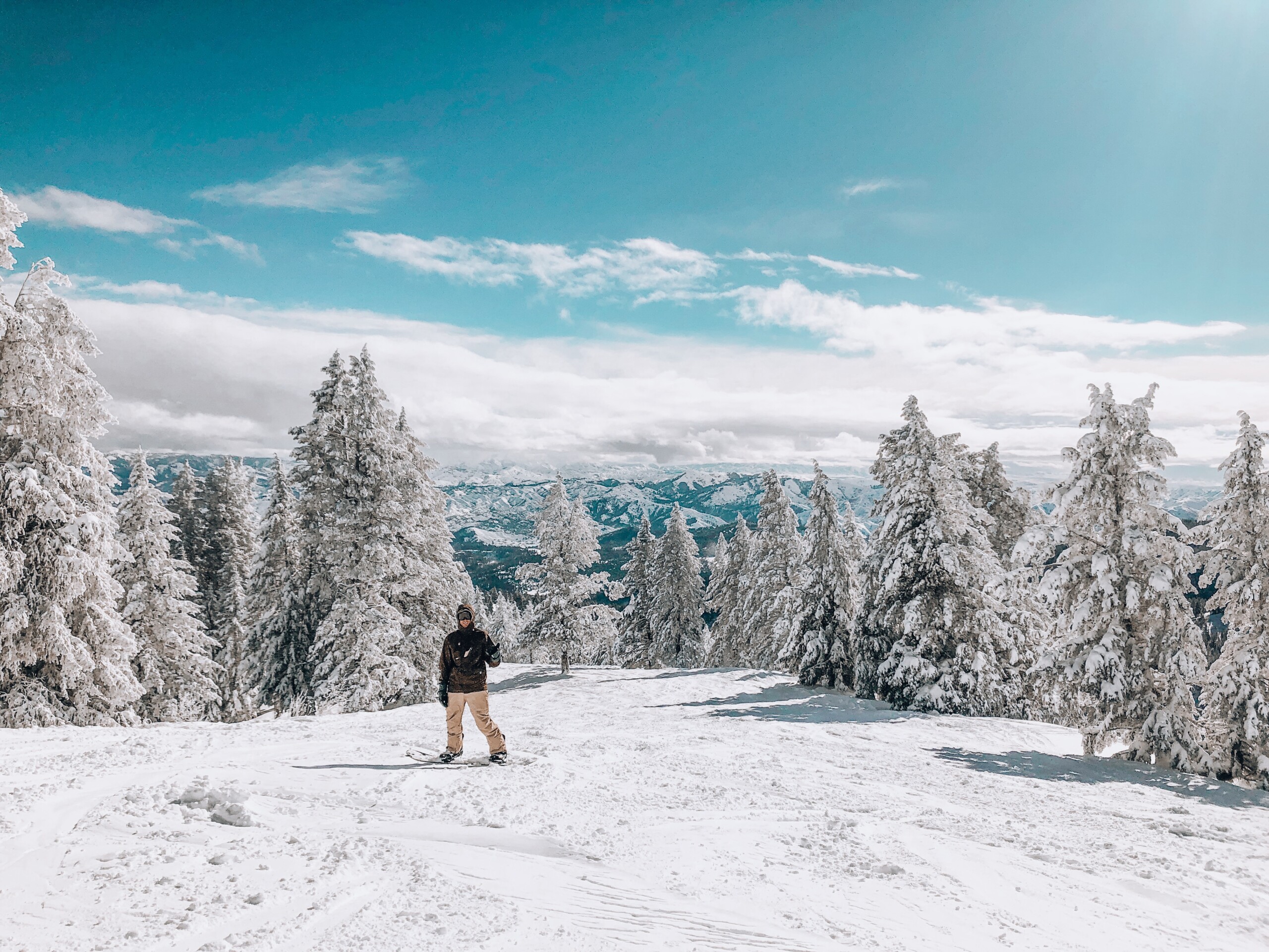 Bogus Basin in Boise, Idaho: Skiing & Visitor Guide