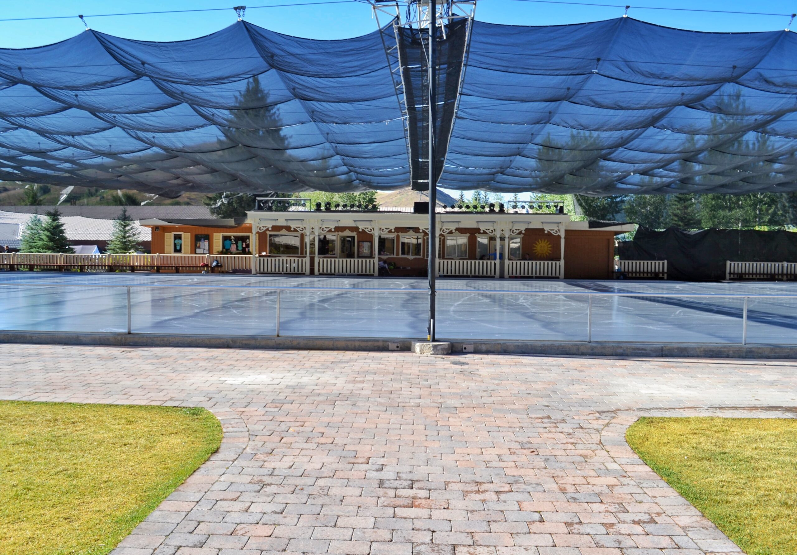 Ice Skating Sun Valley Ice Skating rink