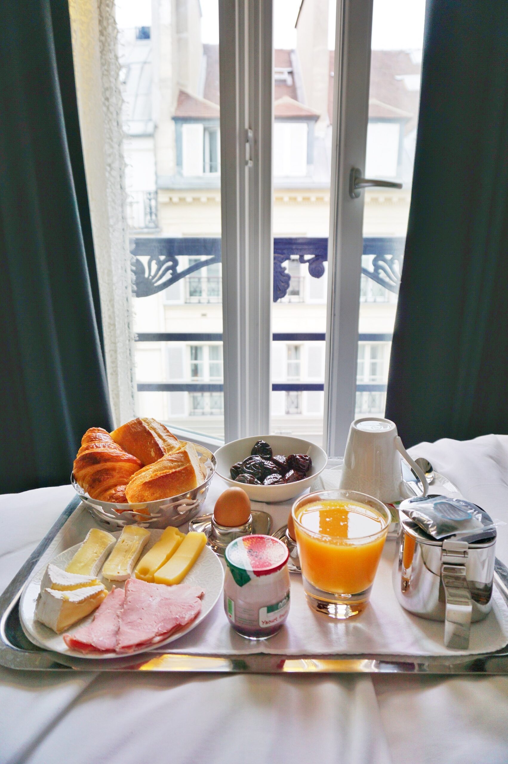 Hotel Chavanel breakfast